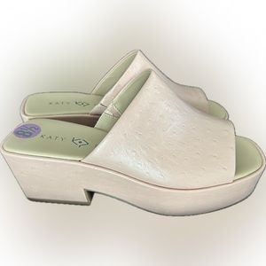 KATY PERRY The Busy Bee Platform Sandals(Women)